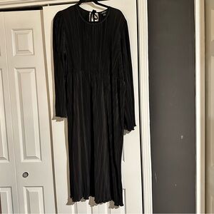 Monkl Pleated Black Dress XL